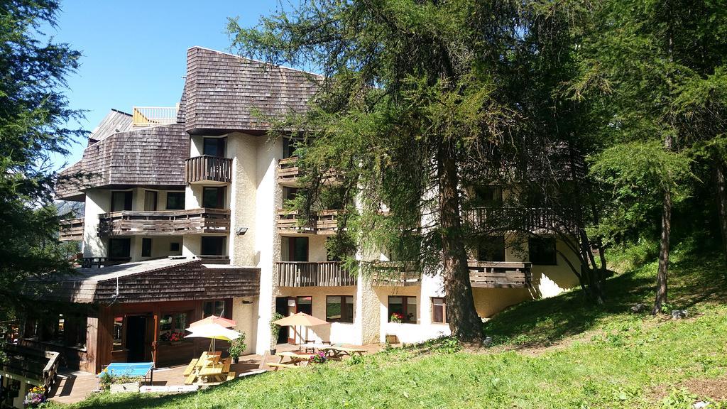 Hotel Les Trappeurs Les Orres Exteriör bild